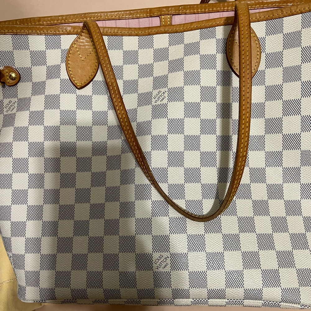 Louis Vuitton Purse